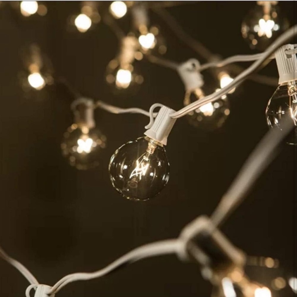 25 Ft WHITE OUTDOOR STRING LIGHTS NIB - Picture 2 of 6